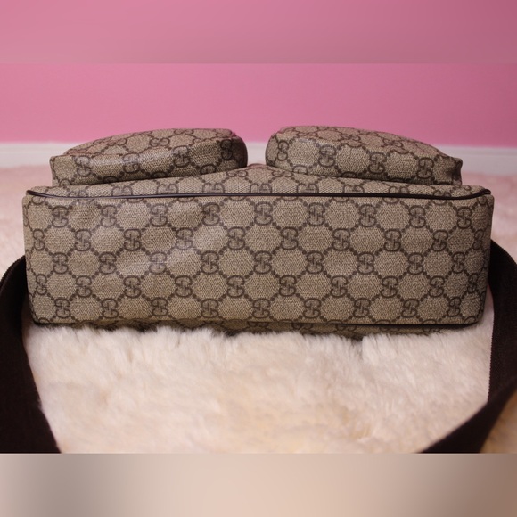 Gucci GG Monogram Leather Crossbody Bag - Picture 7 of 10